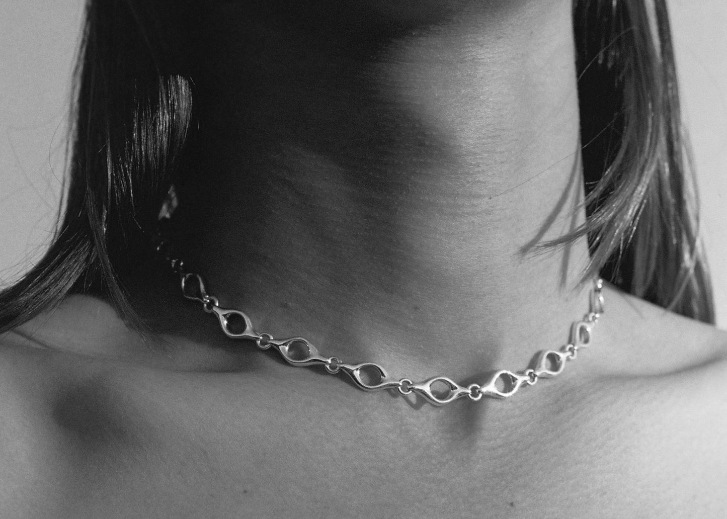 Ojitos Necklace