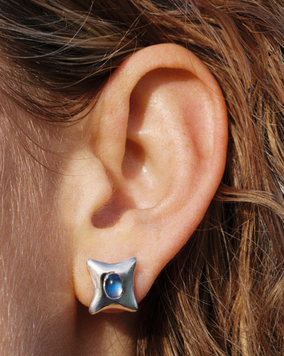 Templo Stud Earrings