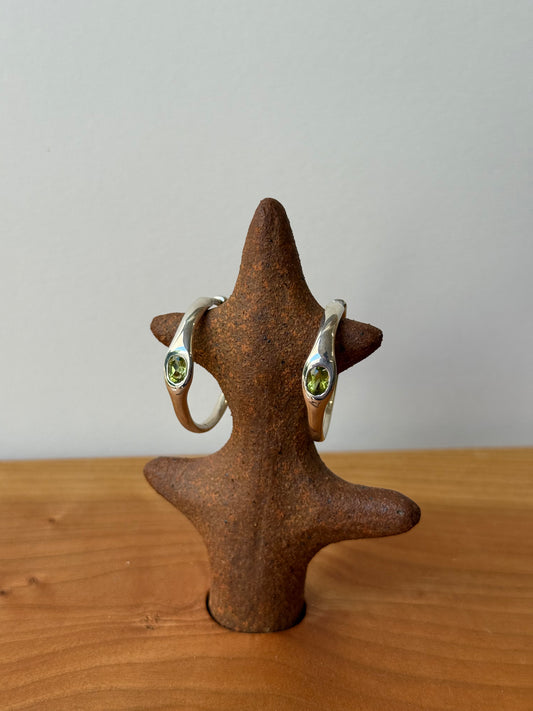 Gemstone Orbita Hoops Peridot Sample 1