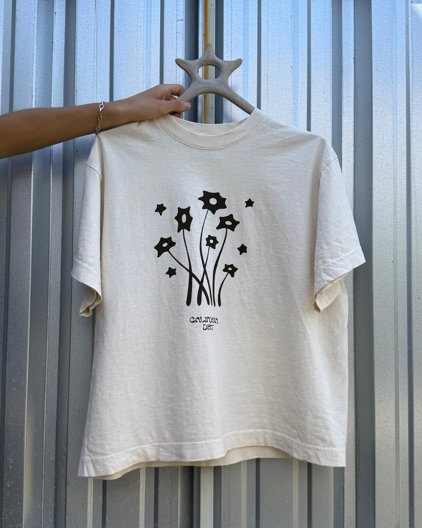 Cali Dirt Spring 26' Tee