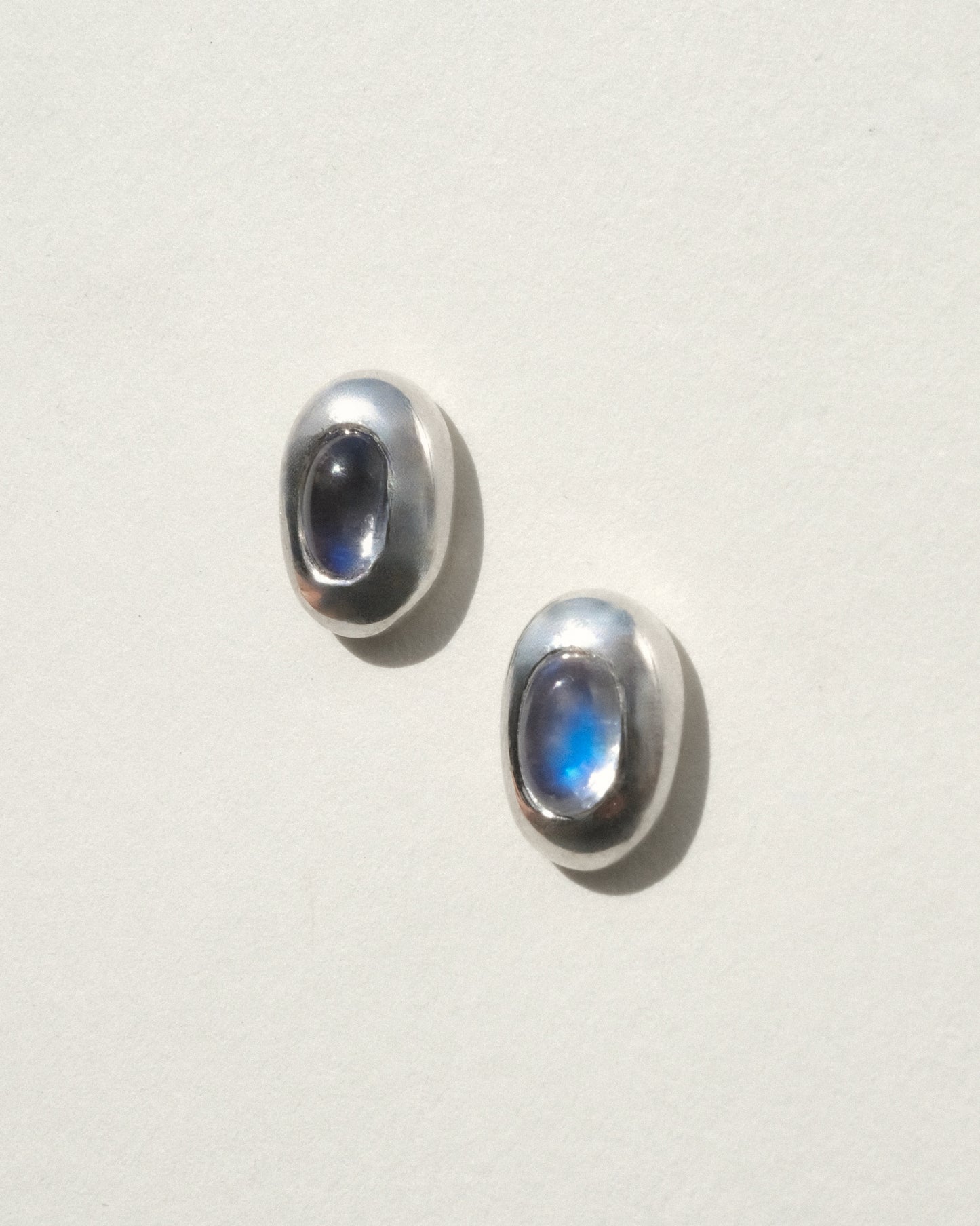Oval River Rock Studs